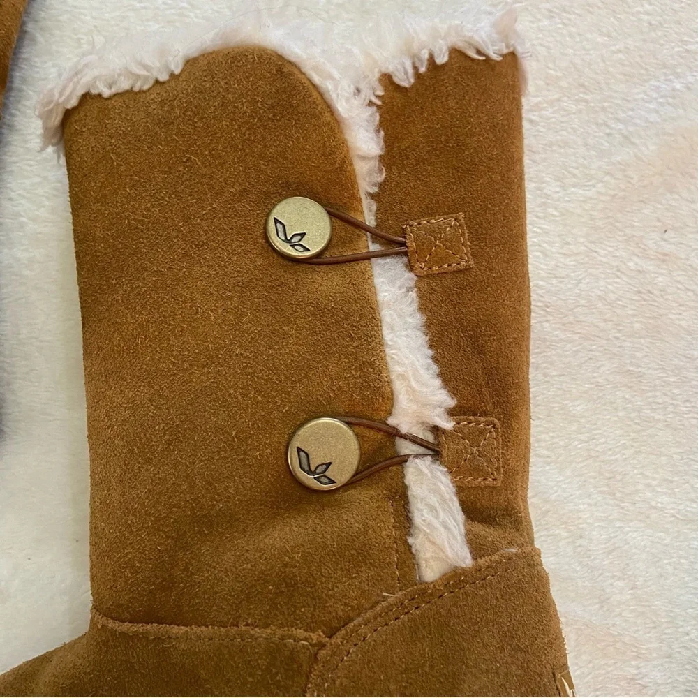 Koolaburra by UGG Kids Suede Button Tall Boots Kinslei